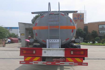 DLQ5251TGYL5D1型供液車(chē)_5.jpg